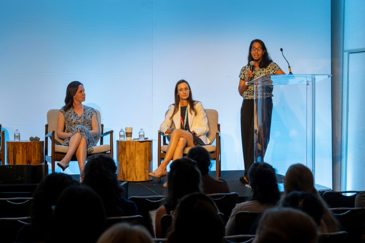 Alexis Hiniker and Katie Davis present at the Children and Screens Annual Scientific Congress